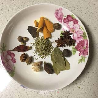 自制卤水的做法步骤:2