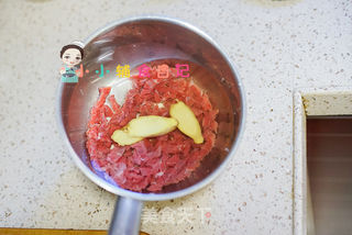 8个月以上宝宝辅食超细腻牛肉松做法的做法步骤:2