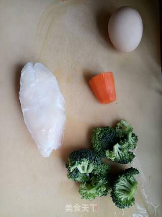 宝宝辅食#西兰花鸡蛋鱼糕的做法步骤：1
