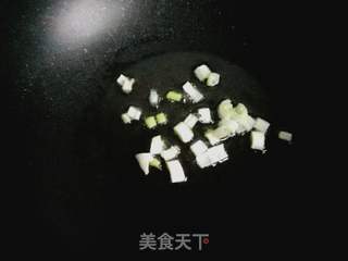 松茸蛋炒饭的做法步骤:3