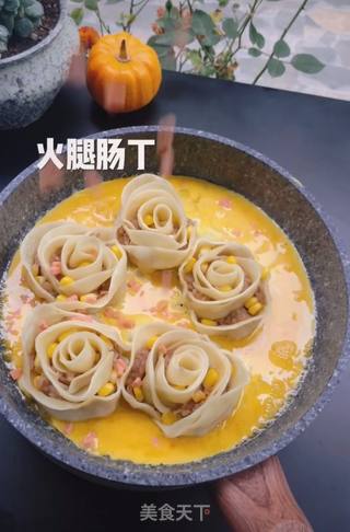 玫瑰煎饺的做法步骤:9
