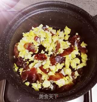 脆哨糯米饭的做法步骤：2