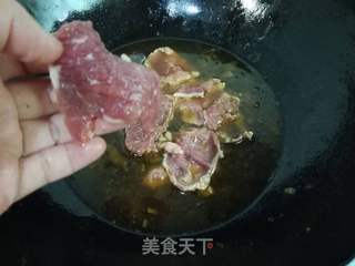 水煮酸菜牛肉的做法步骤:16