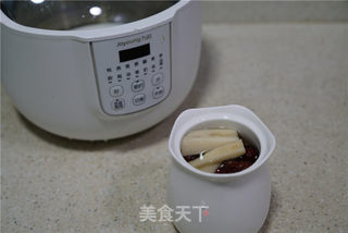 莲藕红枣牛骨汤的做法步骤:3