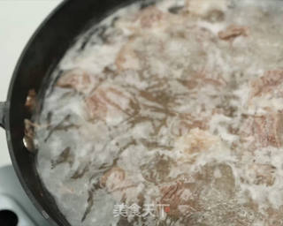 牛肉炖土豆的做法步骤:3