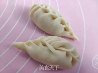 酸菜饺子的做法步骤:9