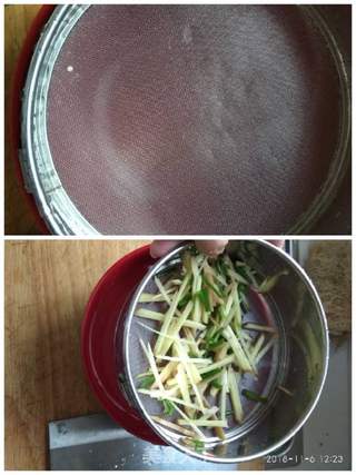 虾仁猪肉小馄饨的做法步骤:9