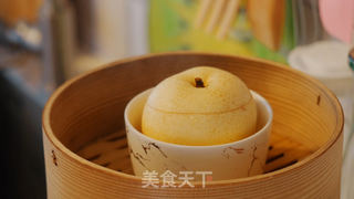 银耳冰糖炖雪梨的做法步骤:7