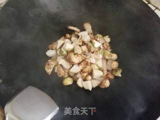 芋头烧肉的做法步骤：5