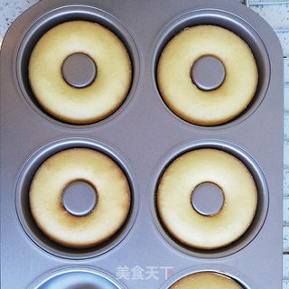 万圣节糖霜甜甜圈的做法步骤:14