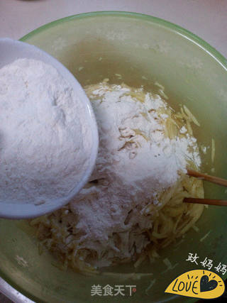 土豆饼的做法步骤:5