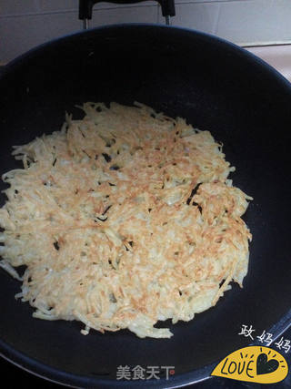 土豆饼的做法步骤:8