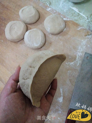 地瓜面槐花包子的做法步骤:8
