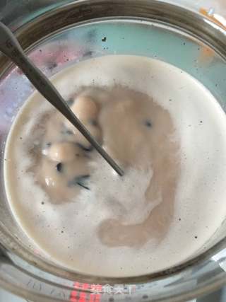 热奶茶的做法步骤:11