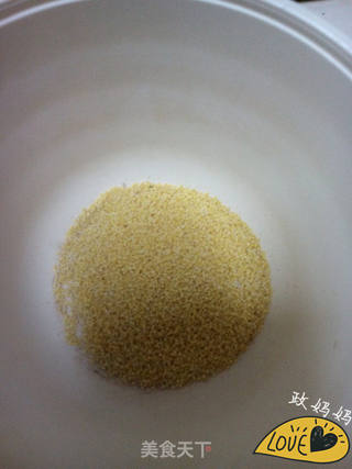 小米绿豆粥的做法步骤：1