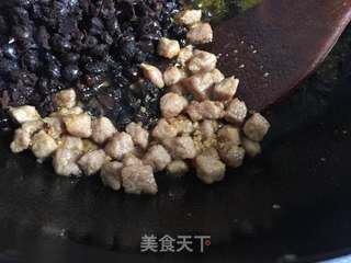 豆豉肉酱（手制老干妈）的做法步骤：7