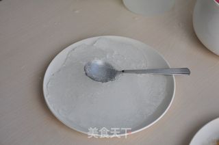 桃胶雪燕羹的做法步骤：3