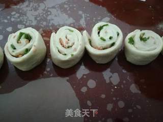 火腿香葱花卷的做法步骤:9