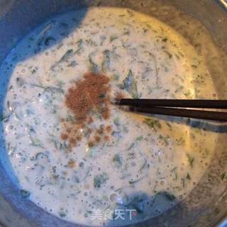 芹菜叶鸡蛋饼的做法步骤:5