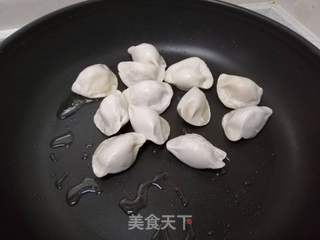 生煎速冻饺子的做法步骤：2