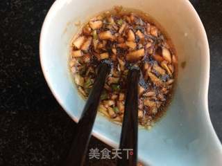 蒜末拌西兰花梗的做法步骤：17