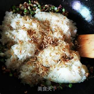 炒糯米饭的做法步骤:11