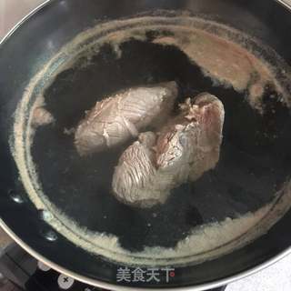 酱卤五香牛肉的做法步骤:3