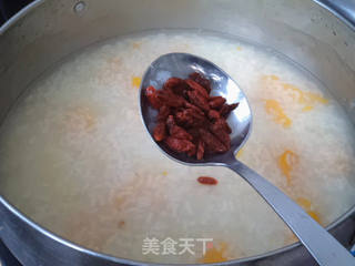 南瓜糯米粥的做法步骤:7