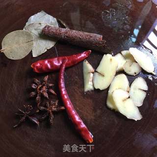 花雕红烧肉的做法步骤:3