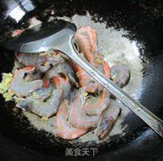 糖醋大虾的做法步骤：4