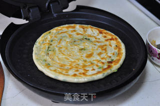 烫面葱花饼的做法步骤：10