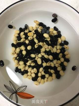 双豆豆浆的做法步骤：1
