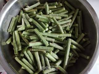 牛肉丝炒豇豆的做法步骤:4