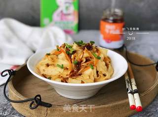 牛肉酱炒刀削面的做法步骤:15