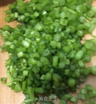 茼蒿肉末粥的做法步骤:3