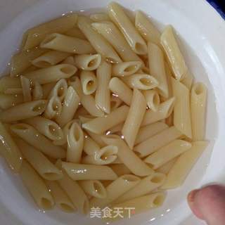 青酱意面的做法步骤:4