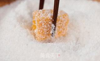 南瓜椰蓉小方的做法步骤:7