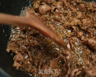 孜然羊肉的做法步骤:6