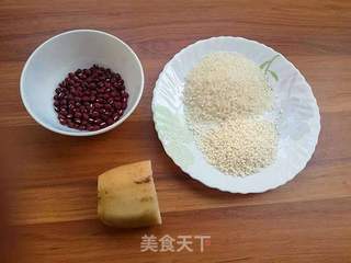红豆连藕糯米粥的做法步骤：1