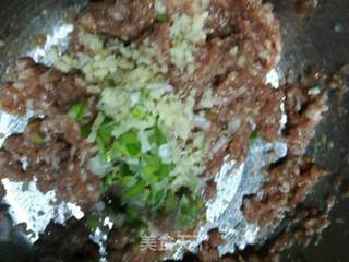 猪肉菠菜三鲜饺子的做法步骤:10