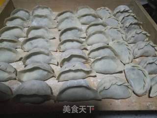 猪肉菠菜三鲜饺子的做法步骤:16