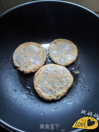 豆渣饼的做法步骤:9