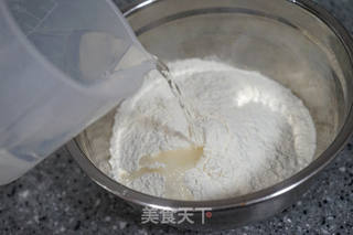 美食解葱油饼------自己种的葱哦的做法步骤:4