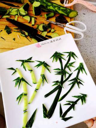 黄瓜摆盘的做法步骤:8
