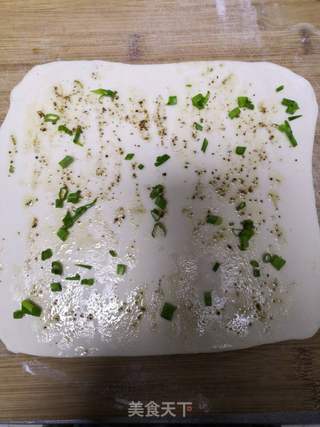 家常葱花椒盐饼的做法步骤:4