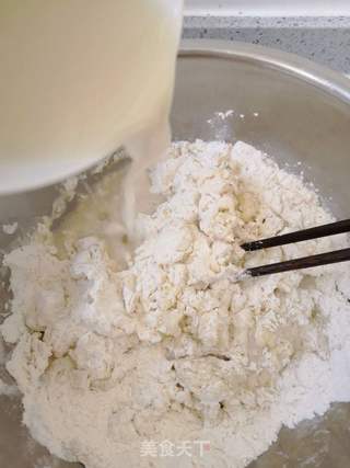 豆渣葡萄干发糕的做法步骤:3