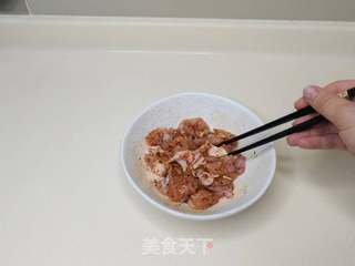 无油劲爆鸡米花的做法步骤:3
