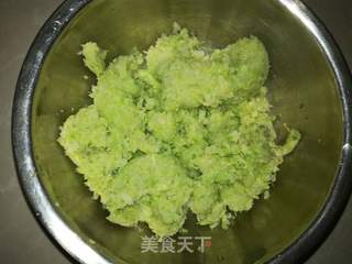 白菜猪肉包子的做法步骤:4