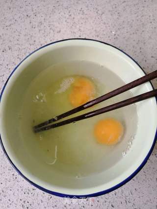 童趣鸡蛋羹的做法步骤:2