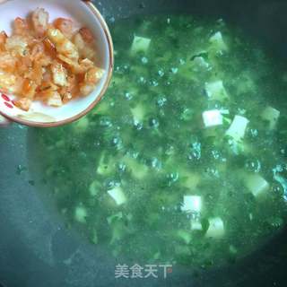 青菜虾仁豆腐羹的做法步骤：7